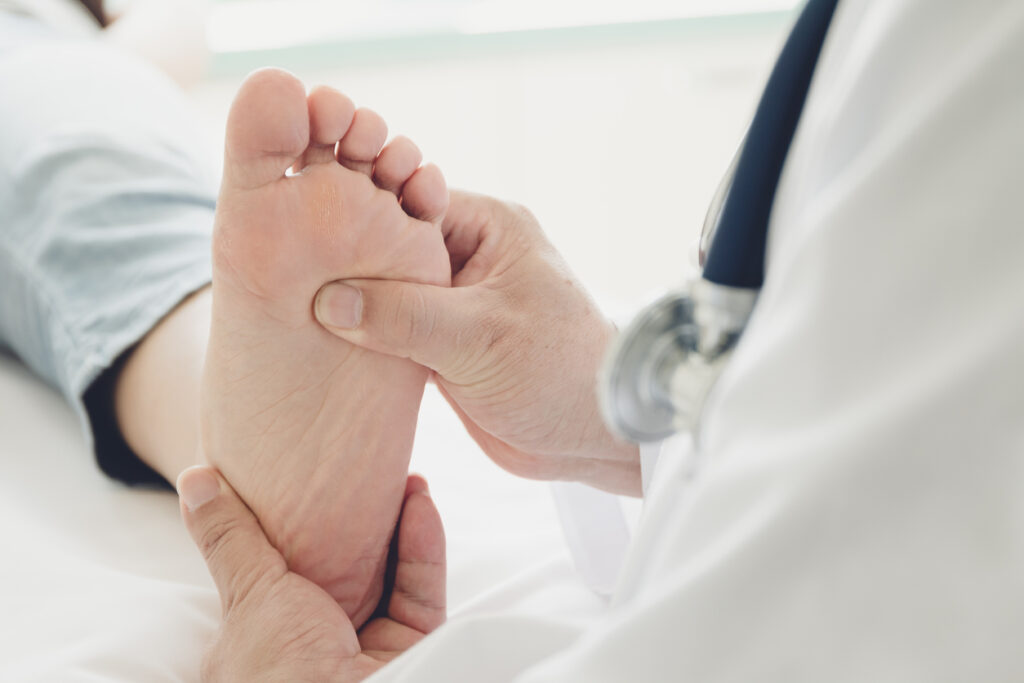 podiatry, podiatric medicine, foot surgery, feet and ankle issue, podiatry association